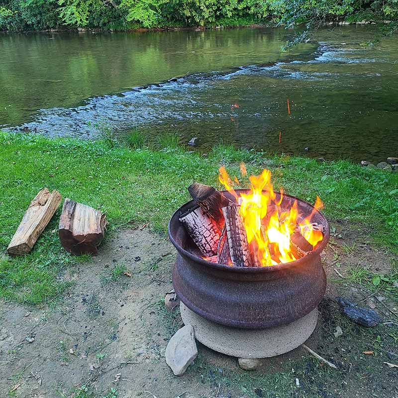 East Fork Campground & Horse Hotel