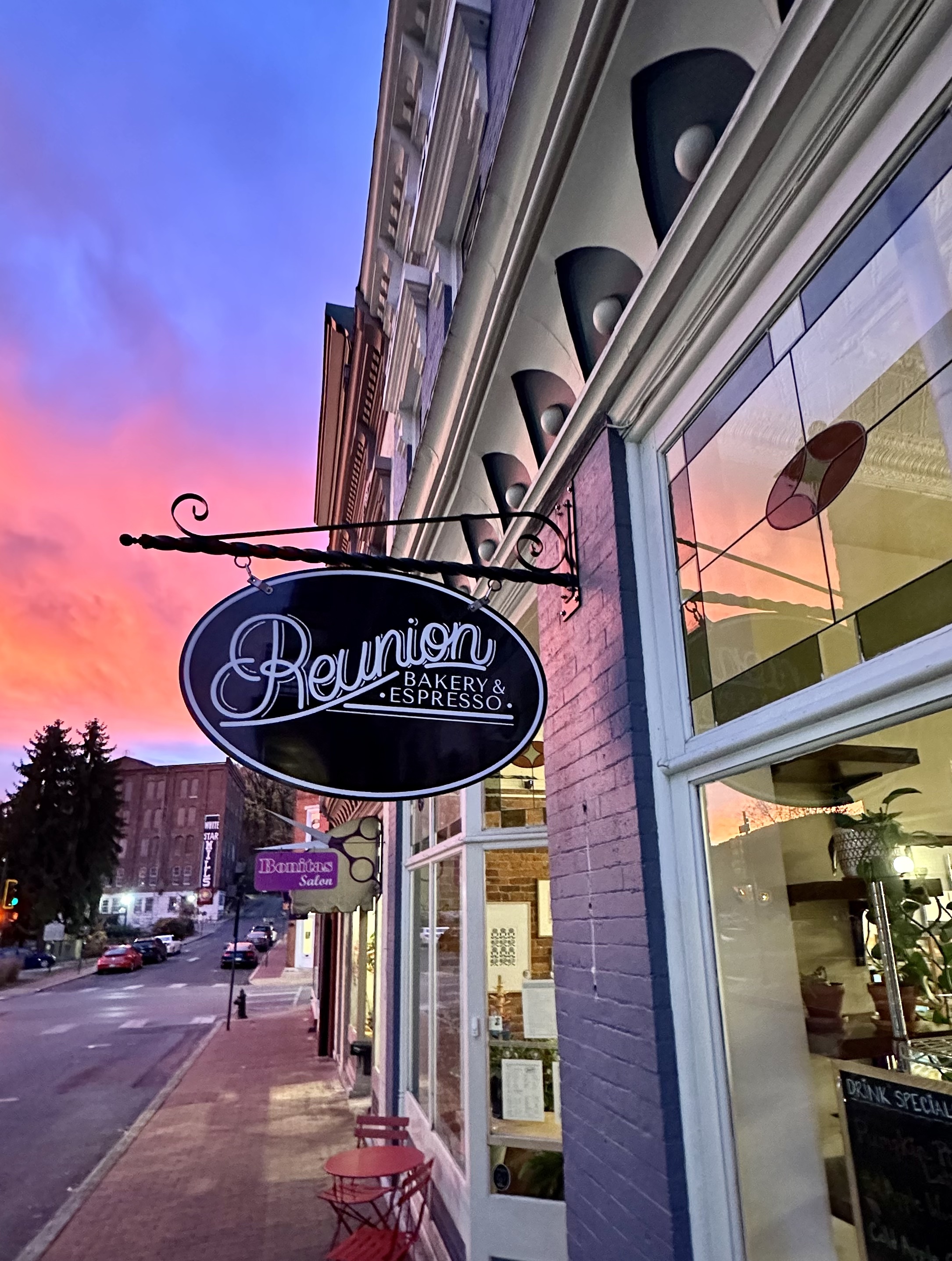 Reunion Bakery & Espresso