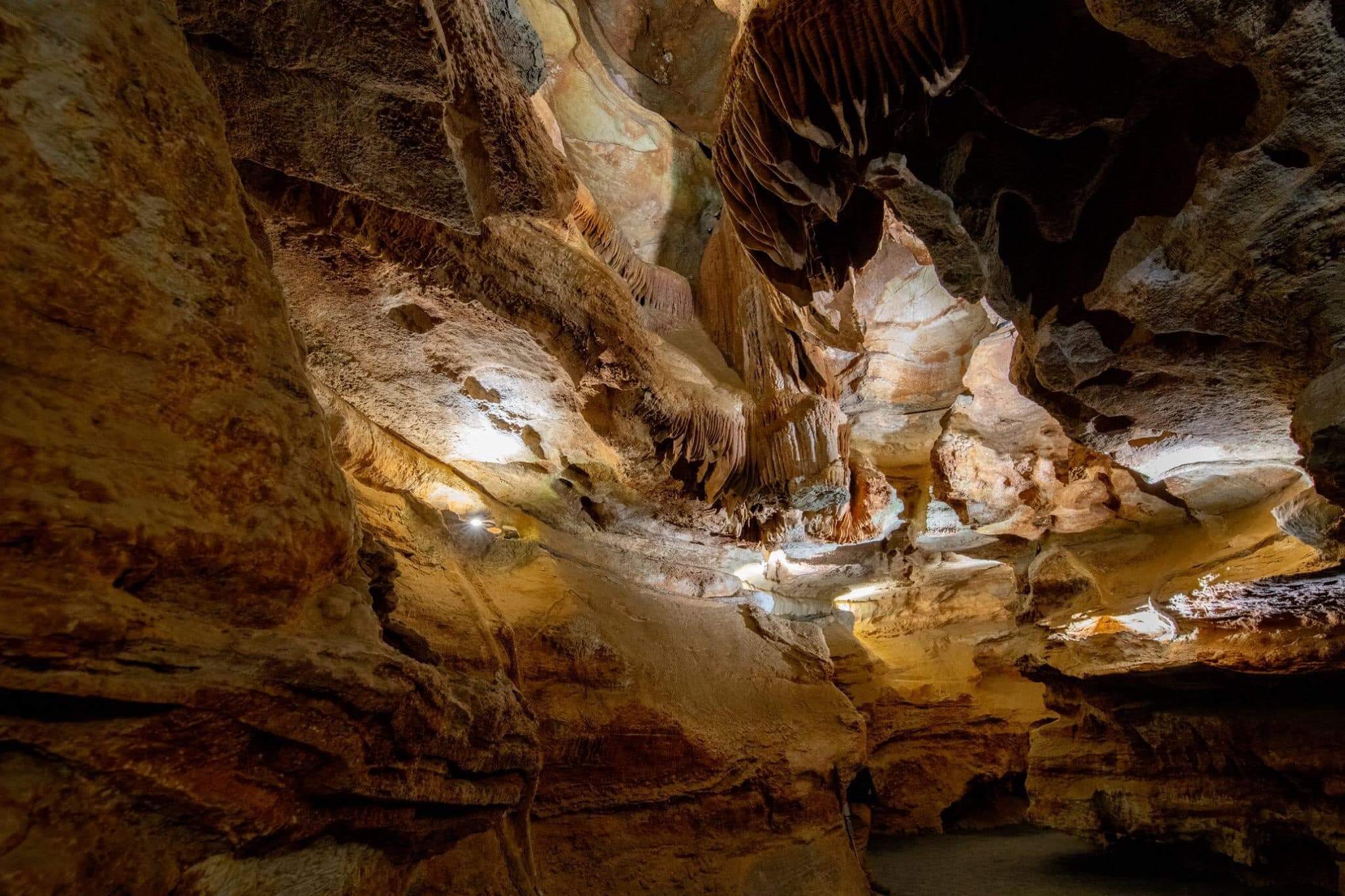 Skyline Caverns